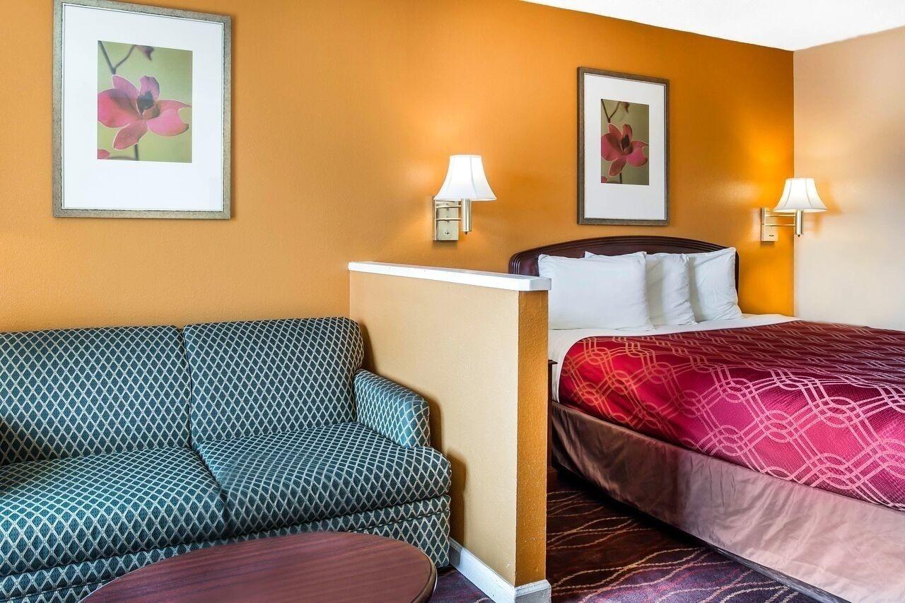 Zainee Inc Budgetel Inn And Suites Огаста Экстерьер фото