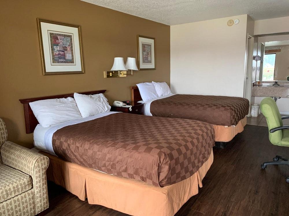 Zainee Inc Budgetel Inn And Suites Огаста Экстерьер фото